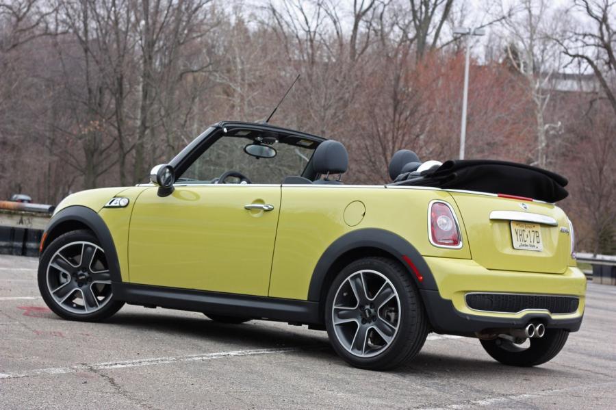  Mini Cooper S Cabrio 2009 года  (фото 71 из 130)